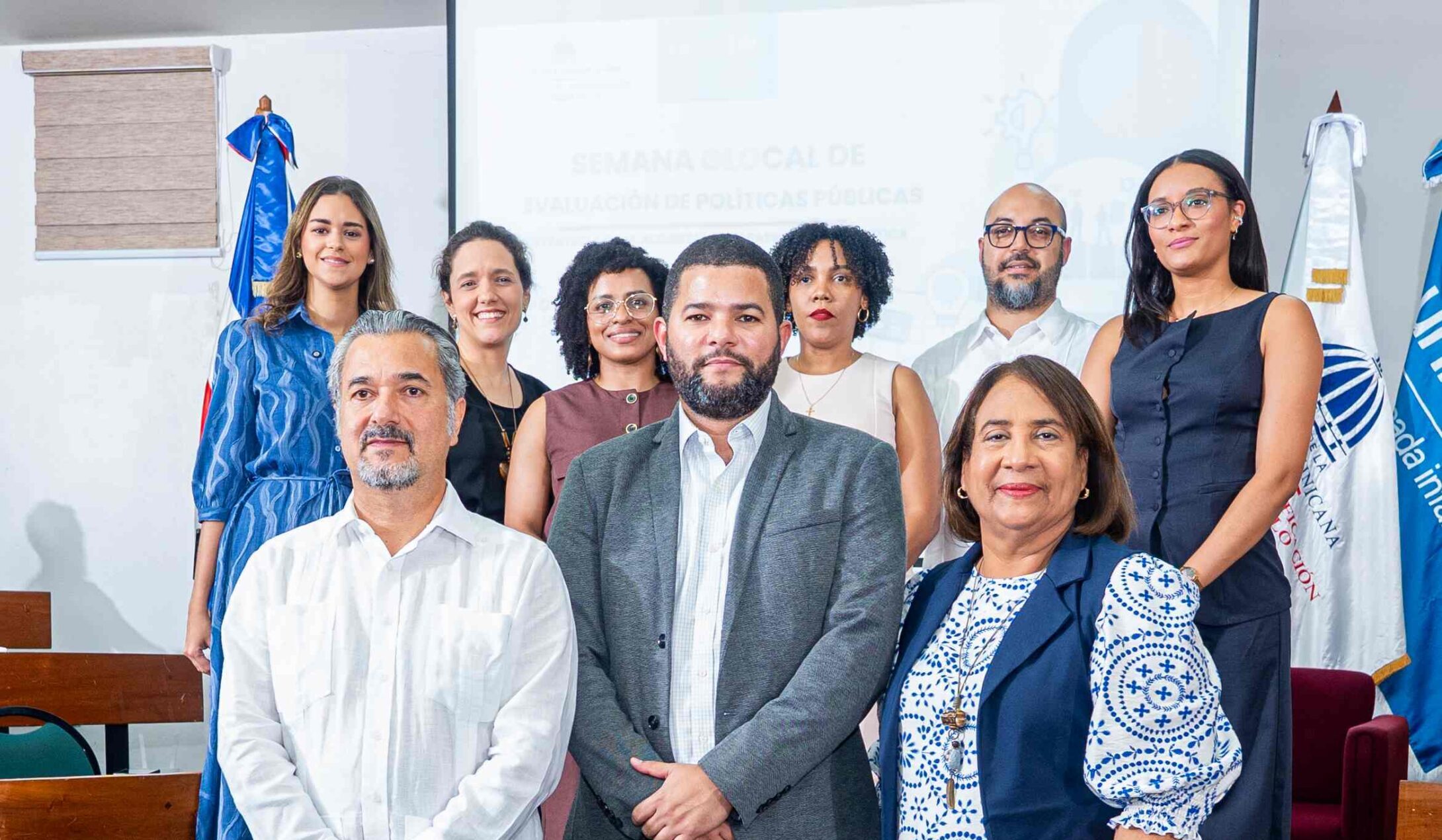 Carlos Carrera, Nelson Chávez y Oliva Luna, María Elena Valdez, Laura Sánchez-Vincitore, Mabely Díaz, Miriam Peralta, Felipe Díaz y Mery Santana