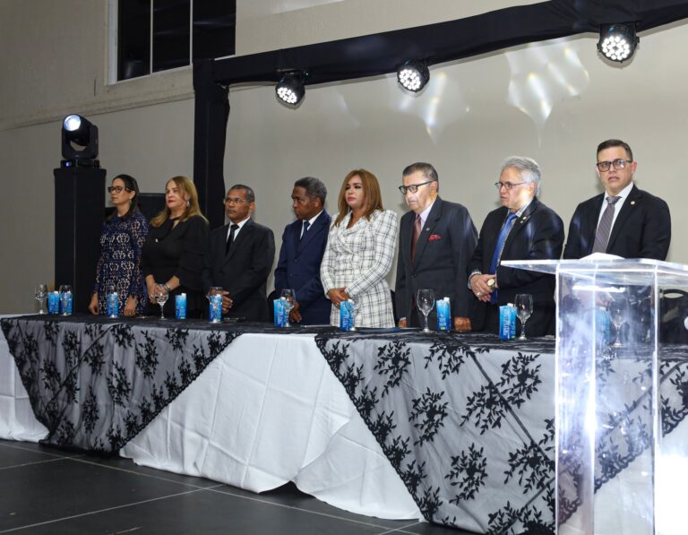 Hospital Materno Dra. Evangelina Rodríguez (5)
