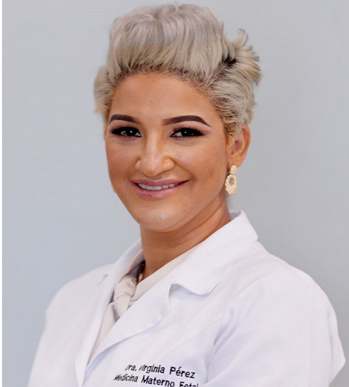 doctora Virginia de los Ángeles Pérez de Novas