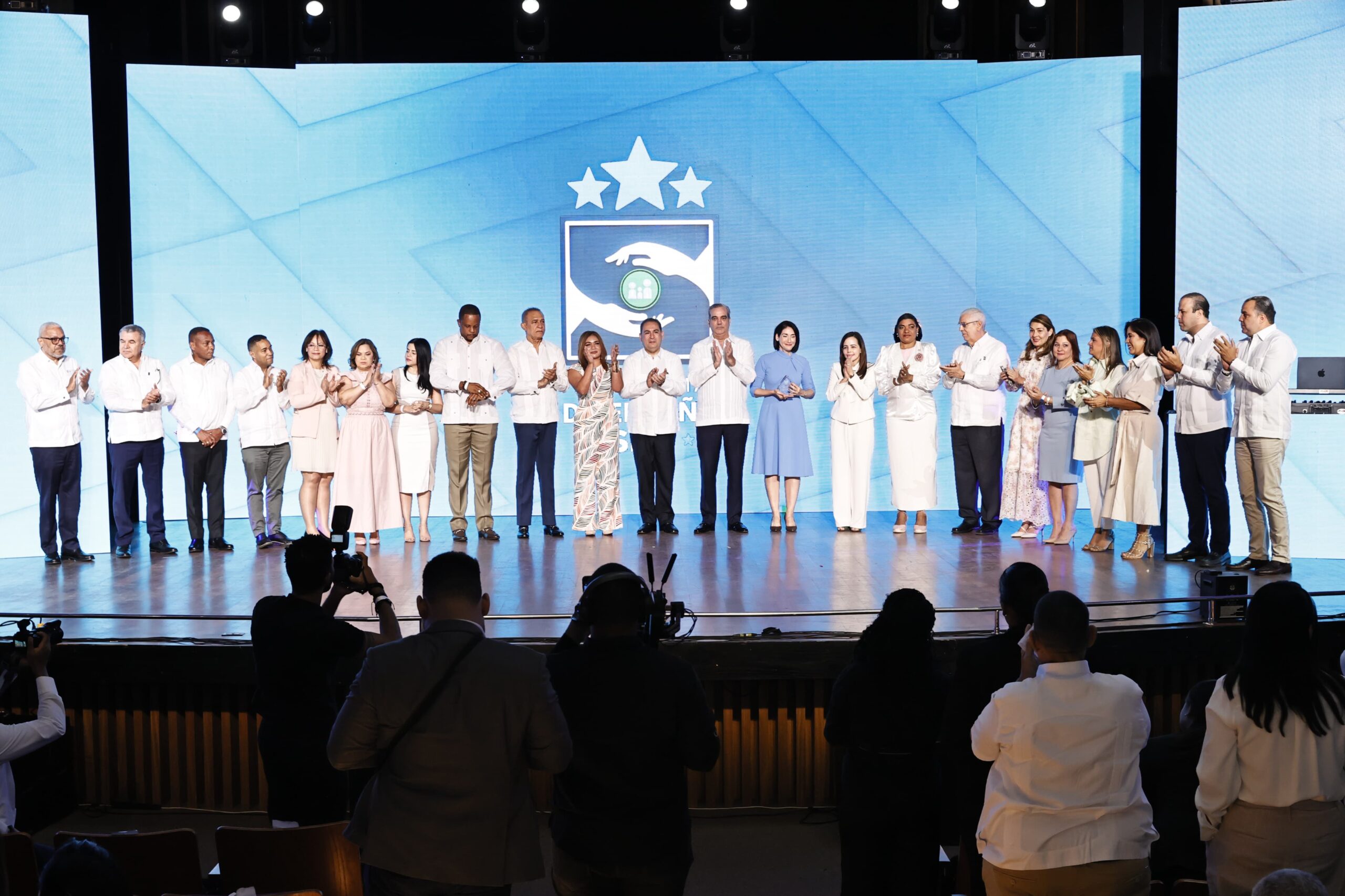 Programa de Desempeño SNS, donde premió la gestión de 20 entidades médicas