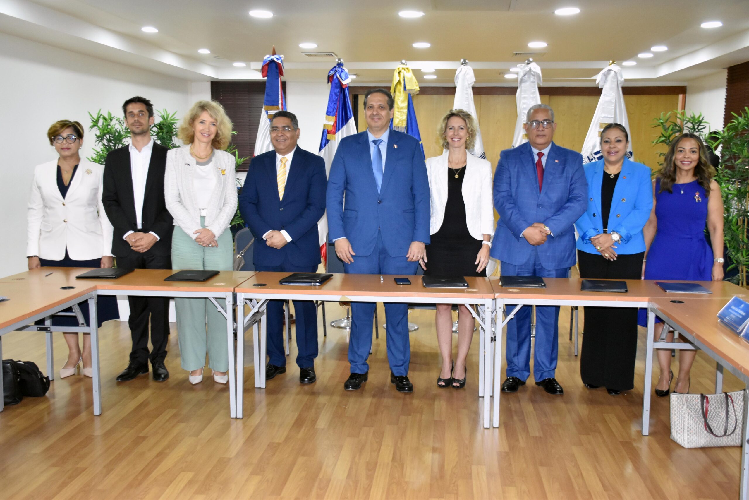 EU dona un millón de euros a RD, para reforzamiento sistemas de salud y protección socia