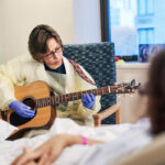 Musicoterapia es efectiva como tratamiento para la ansiedad causada por el cáncer