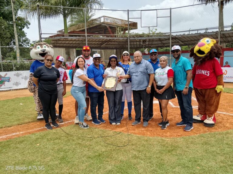 Dan apertura Clásico Béisbol Pequeñas Ligas 2025