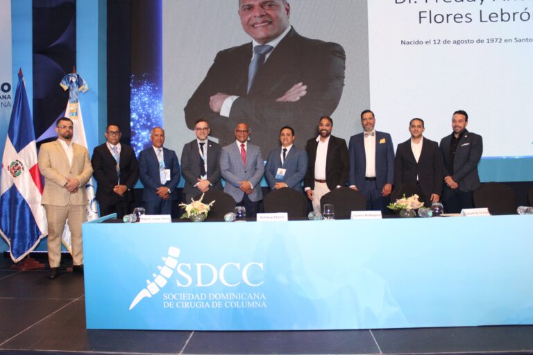 Sociedad de Cirugía de Columna clausura su Noveno Congreso en Punta Cana