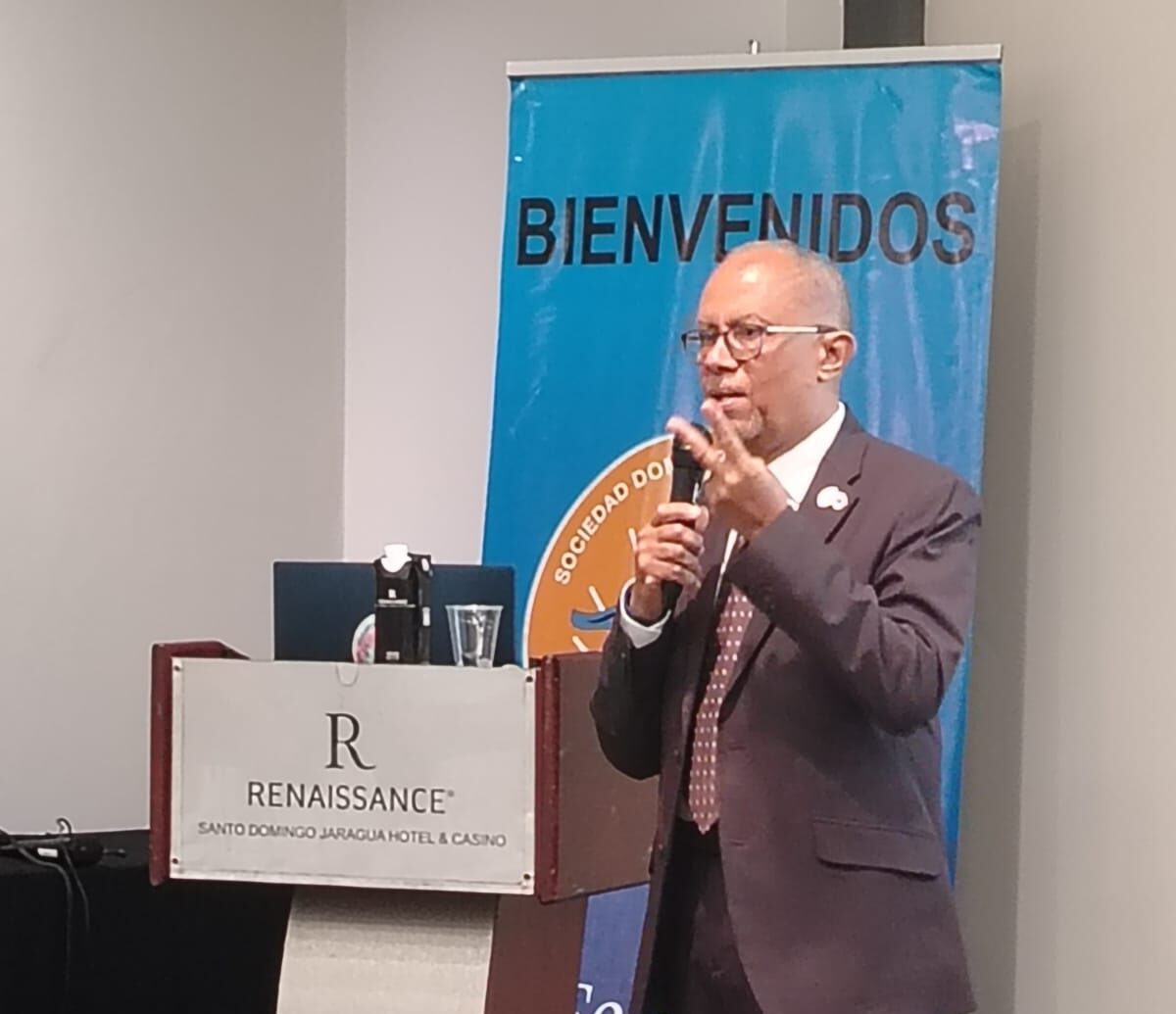 Sociedad Dominicana de Pediatría orienta sobre el uso adecuado de medicamentos  y guías de tratamiento para la tos en infantes