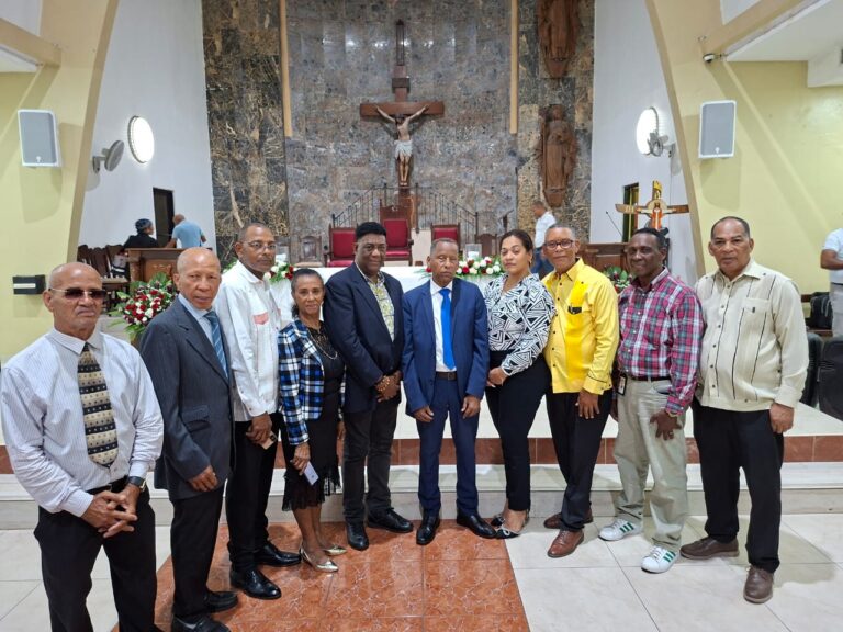 Directiva electa del SNTP-SDE realiza misa