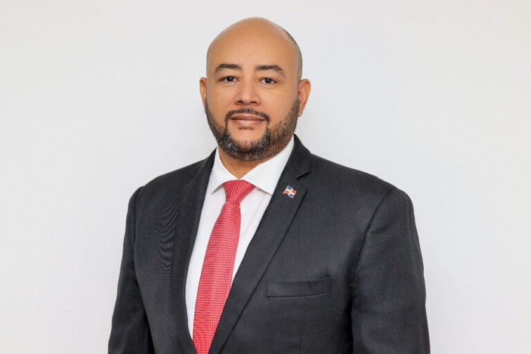 Lic. Félix Joel Almonte Inoa, subdirector General de la Dirección General de Jubilaciones y Pensiones (DGJP),