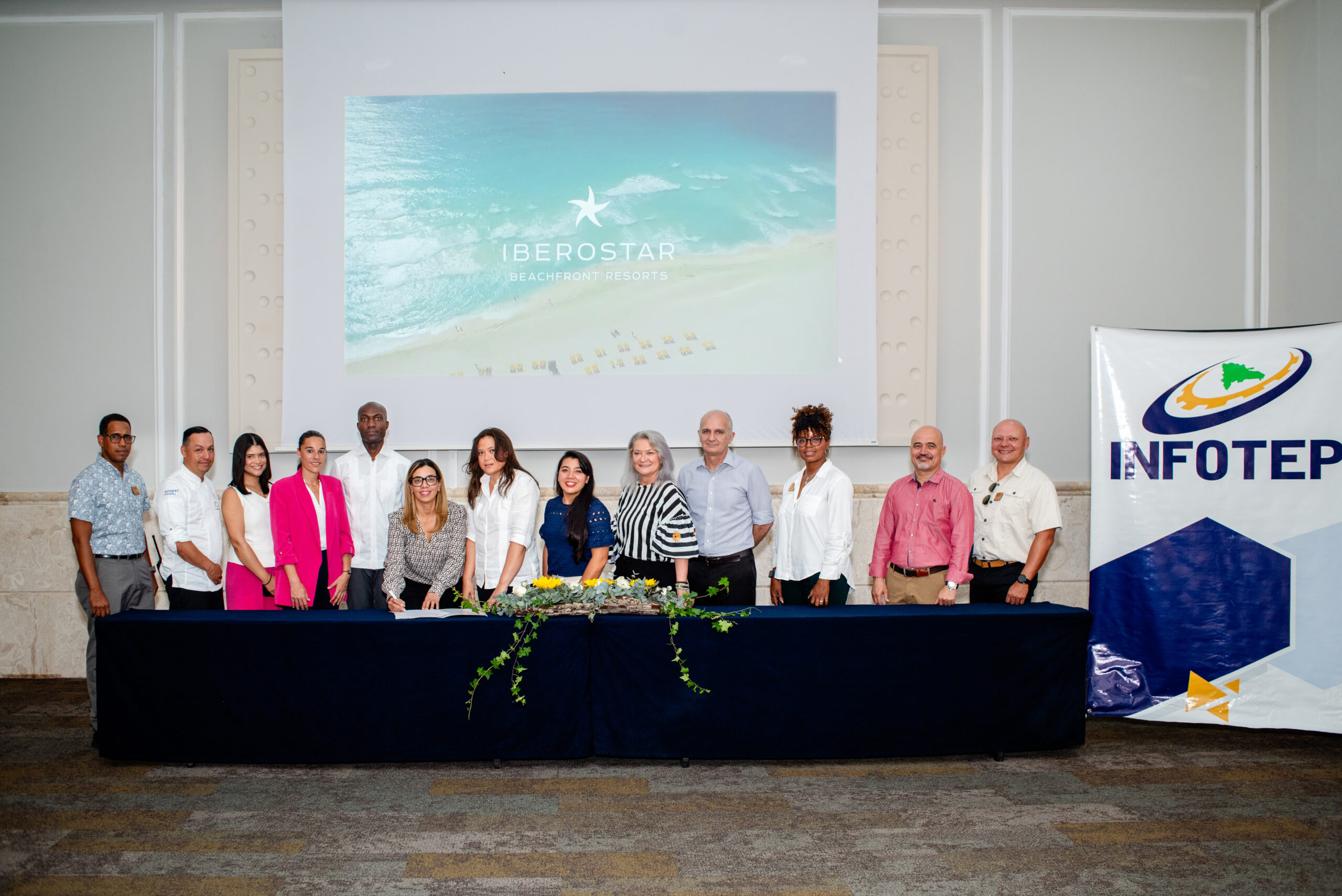Iberostar Hotels & Resorts se integra al programa de Formación Dual de INFOTEP; buscan impulsar oportunidades laborales