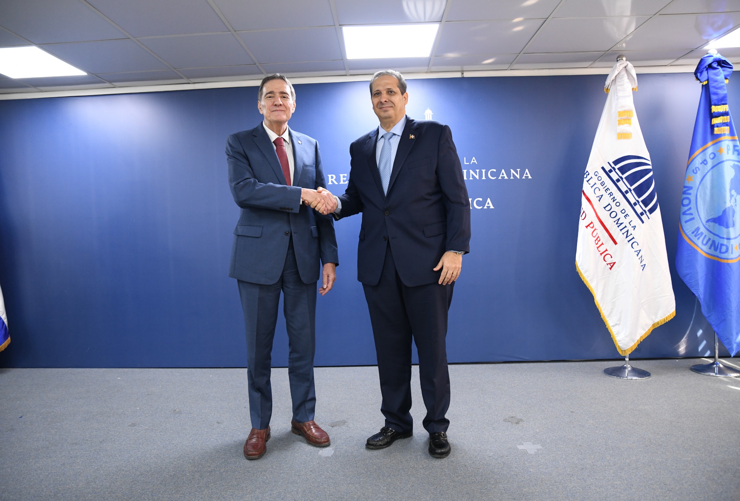 OPS reconoce a RD y resalta liderazgo de Víctor Atallah por fortalecer sistema de salud