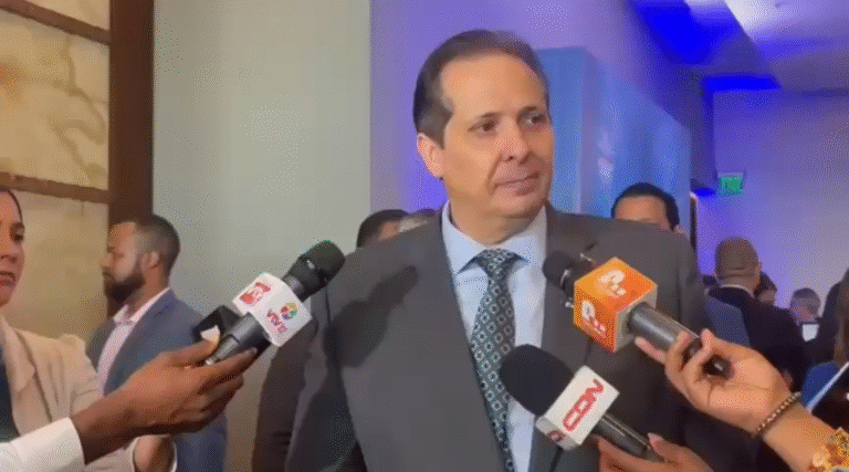 Ministro de Salud se muestra a favor de acciones de las autoridades en caso SeNaSa