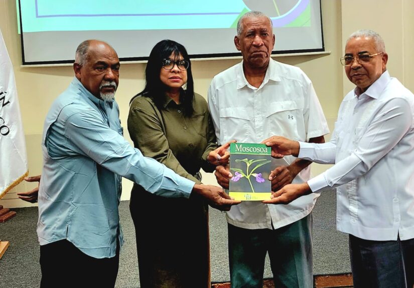Teodoro Clase, Nurys González, Agustín Peguero y Pedro Suárez