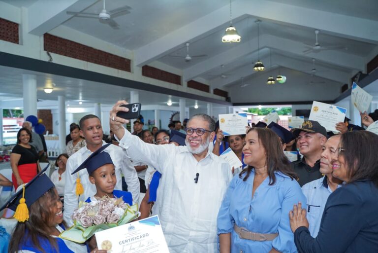 Desarrollo de la Comunidad impacta más de 90 mil personas en 769 zonas en 2025