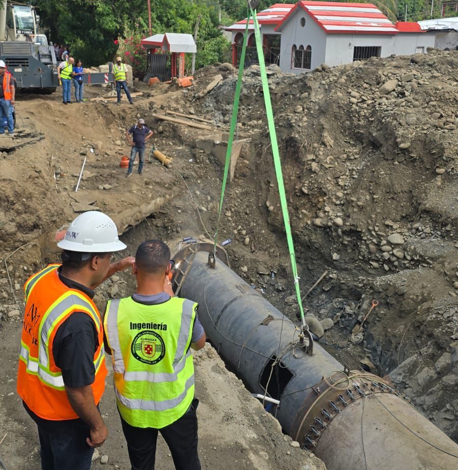 Coraasan, Inapa, Estrella y AlcarAW logran solución de avería en tubería acueducto Cibao Central