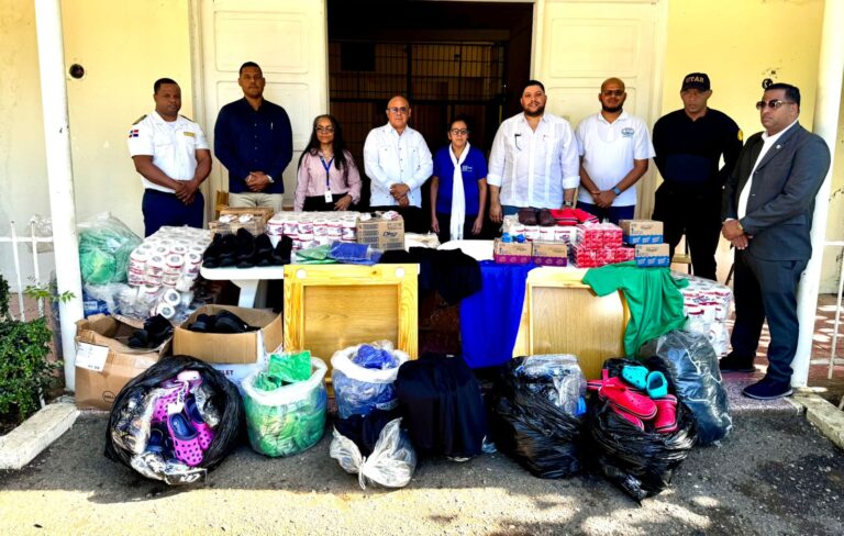 (VIDEO) Desarrollo de la Comunidad fortalece correccional de menores con entrega de insumos