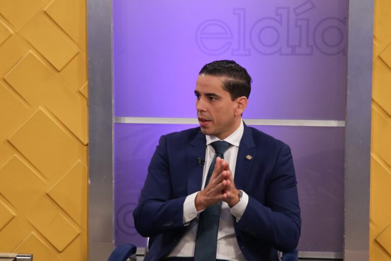 Dr. Edward Guzmán, director ejecutivo de SeNaSa