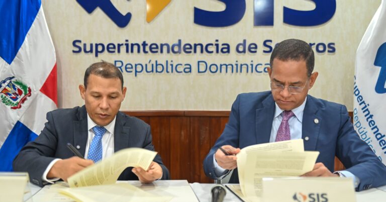 Superintendencia Seguros y Centro Ciberseguridad con acuerdo fortalecen seguridad digital