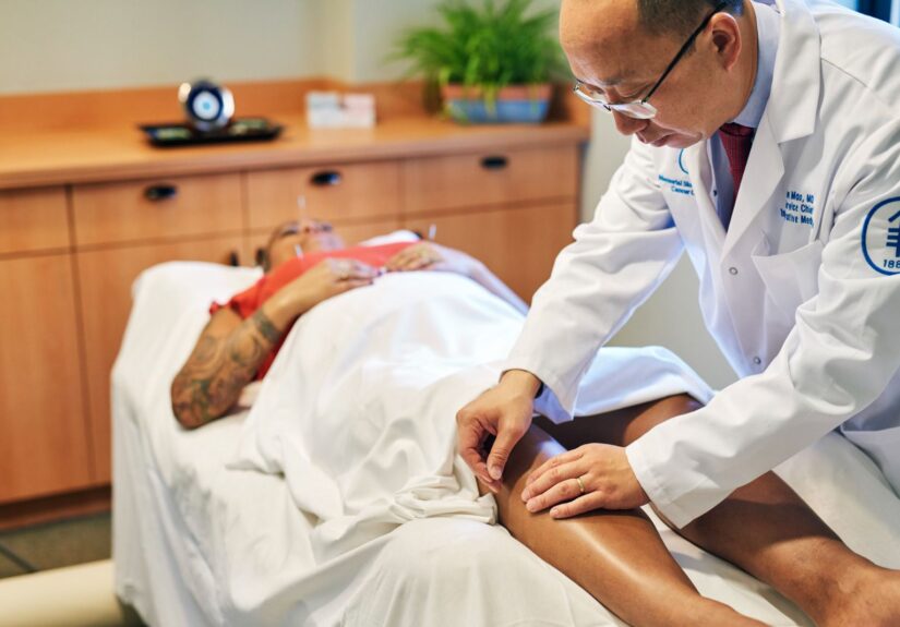 Resaltan efectos de la acupuntura en las dificultades cognitivas relacionadas con el cáncer