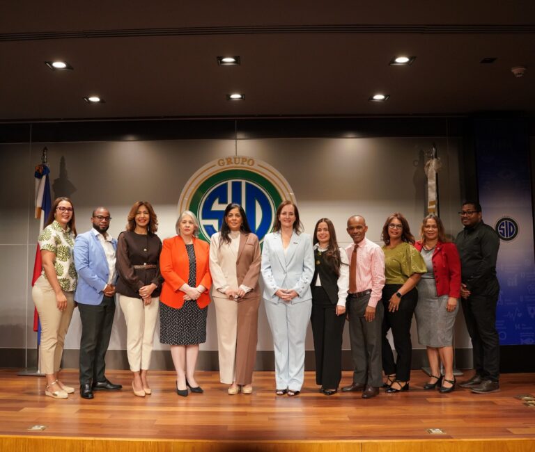 Rehabilitación impulsa inserción laboral en alianza con INFOTEP y Grupo SID