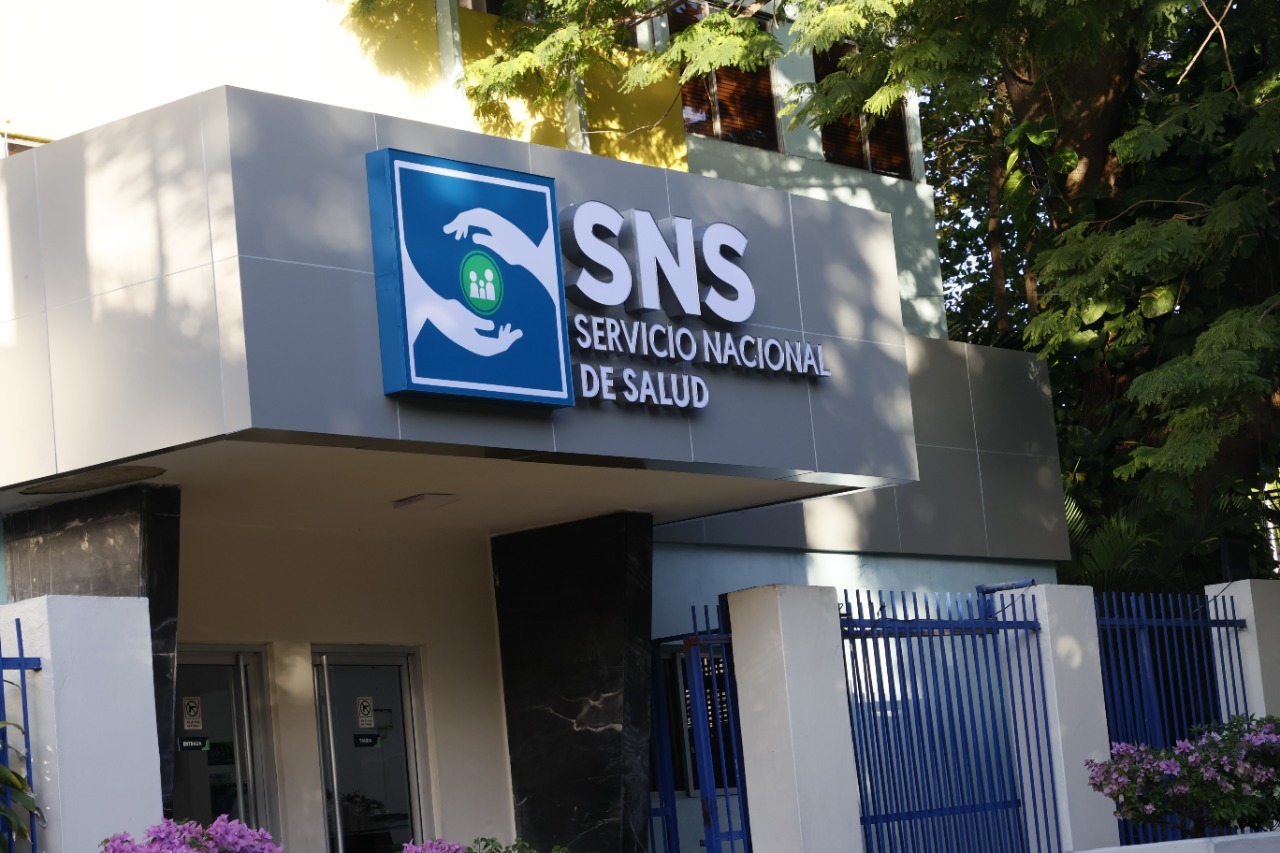 SNS detiene procesos de contratación de servicios de nutrición por denuncias