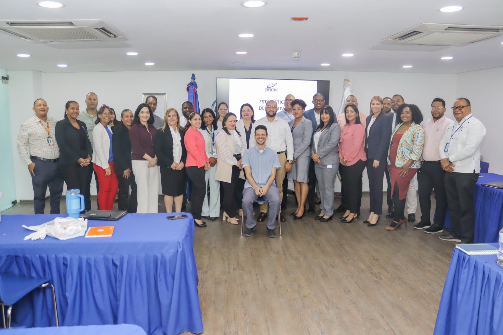 DGJP fortalece capacidades técnicas de su personal con Curso de Estadística Descriptiva