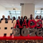 Titular SNS participa en el Congreso Mundial de Ortopedia en EE.UU.