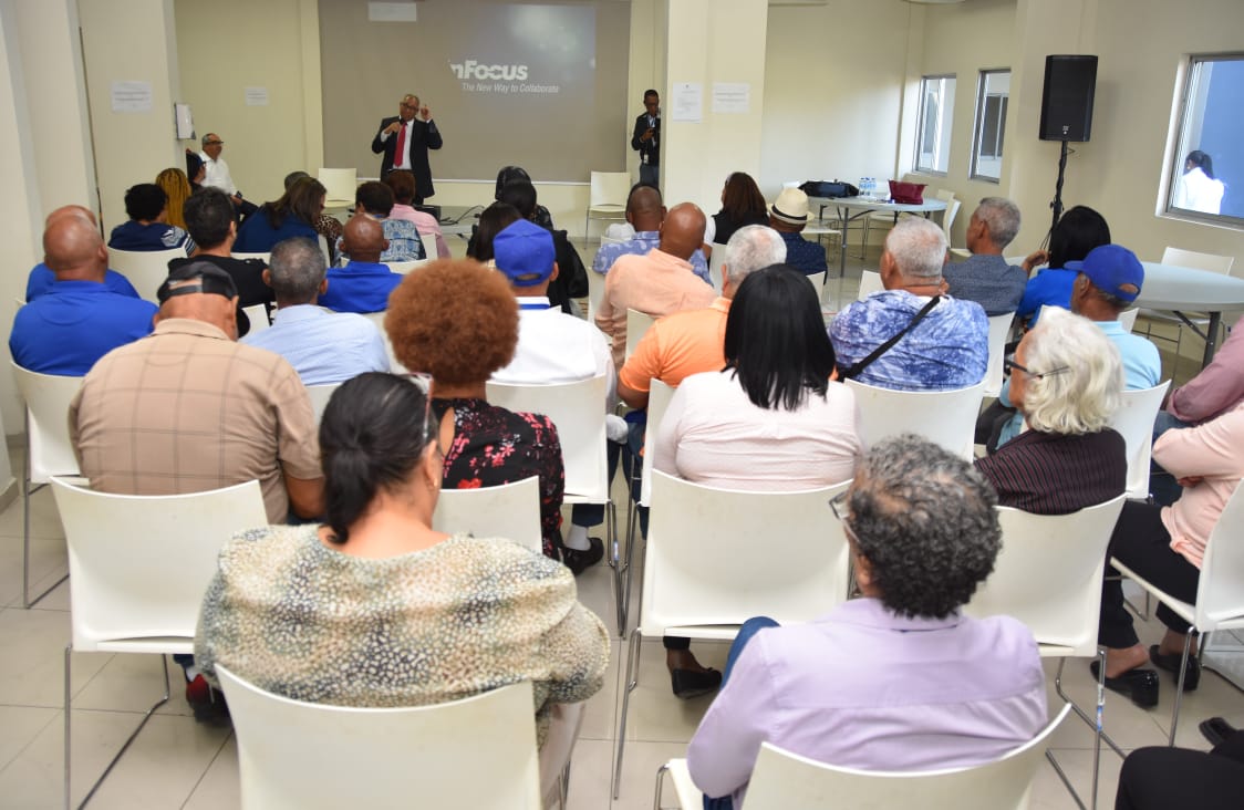 DGJP imparte charla en Bienes Nacionales sobre el Sistema de Reparto Estatal