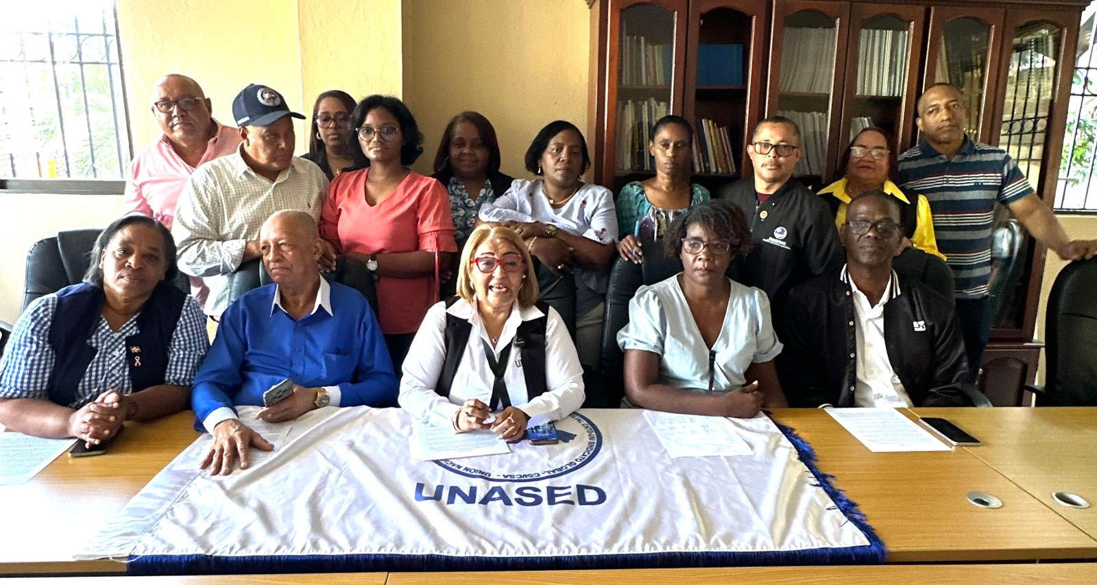 Gremios de enfermería convocan piquete frente al Palacio Nacional #manchetasalud #ms #mancheta #NOTI