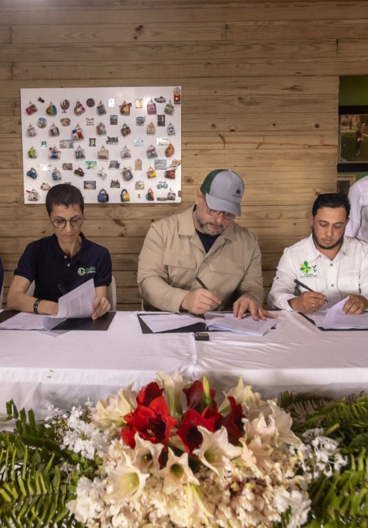 Firman acuerdos de co-manejo en El Palero para fortalecer conservación y ecoturismo