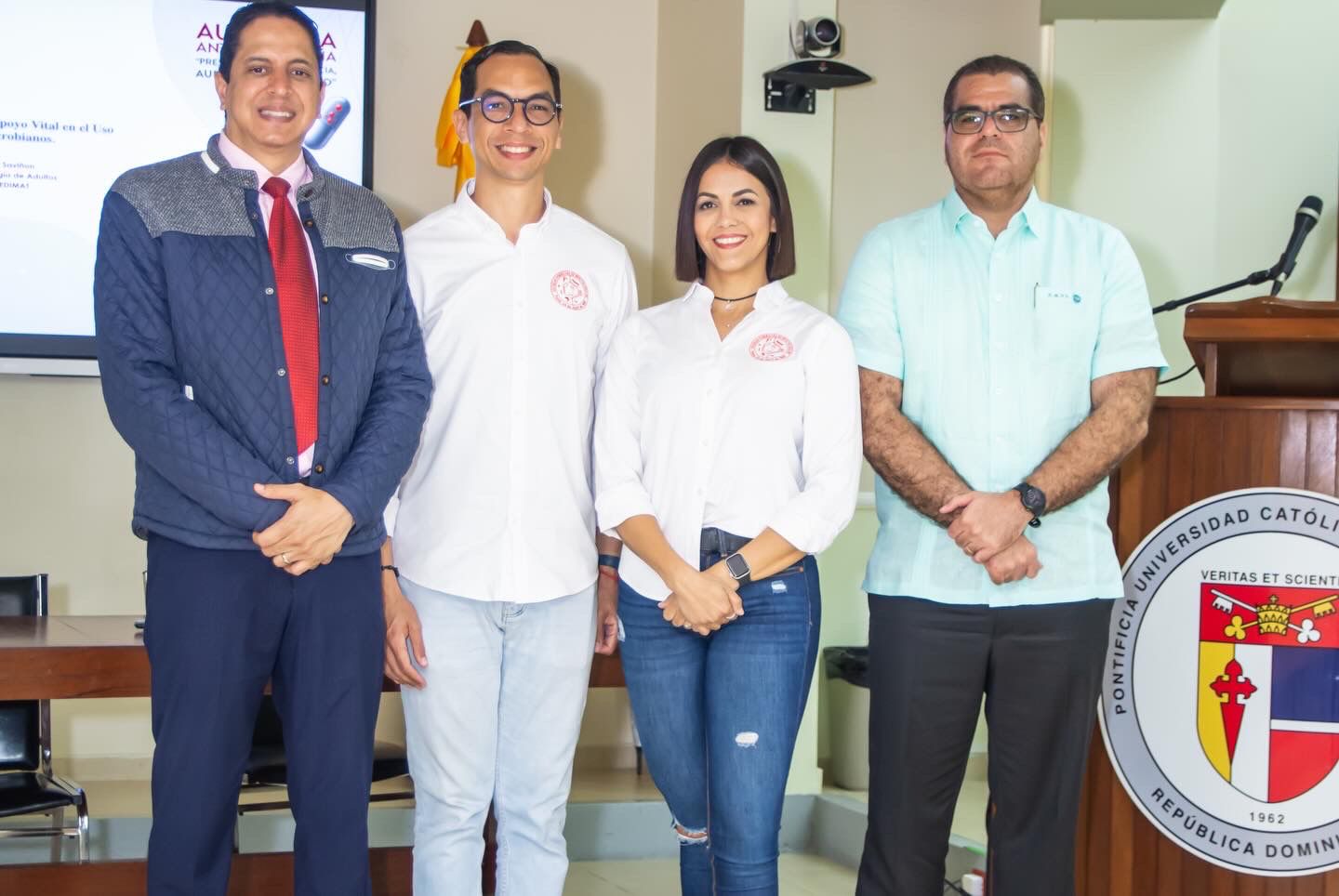 Sociedad Dominicana de Infectología fortalece capacidades de auditores de SENASA en uso racional de antimicrobianos