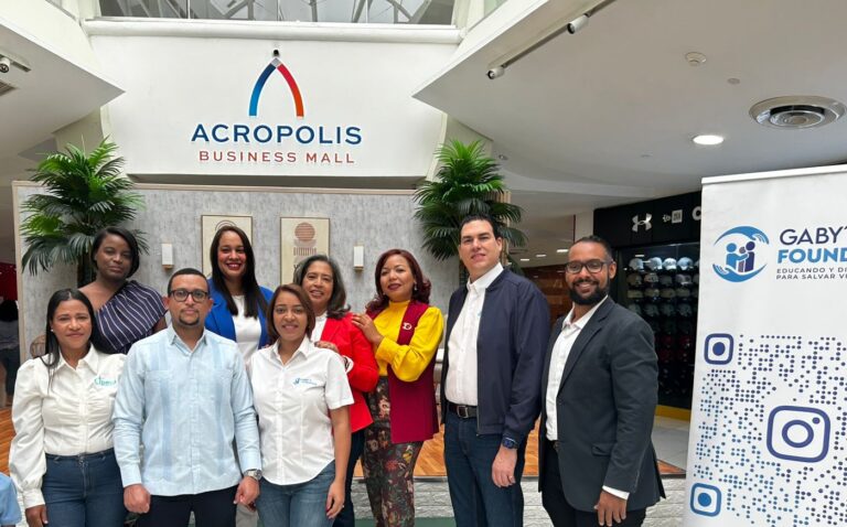 Gabys Foundation realiza conferencia “Accesos Vasculares en el Paciente Renal”