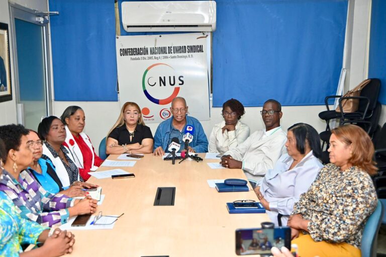 Gremios de enfermería anuncian paro de labores a nivel nacional: «Vamos a ver qué significa un hospital sin enfermeras»