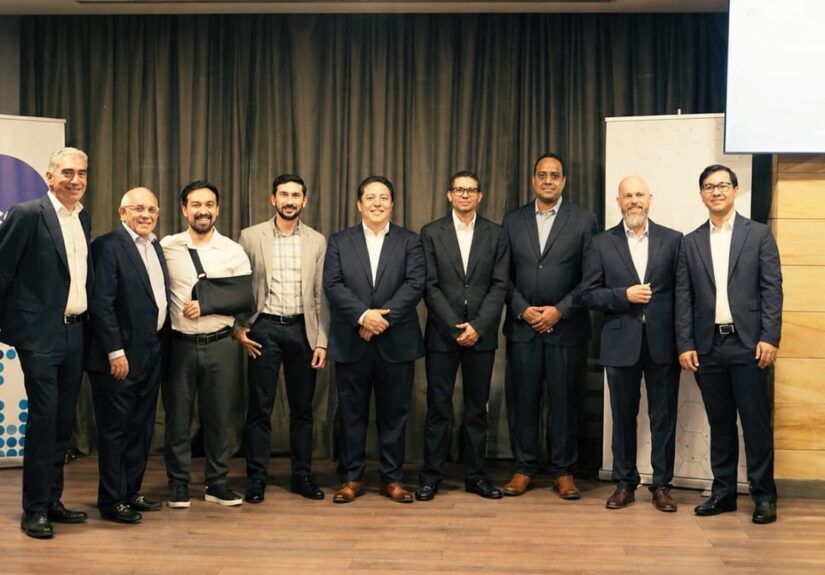 Multinacionales firman alianza para presencia de equipos médicos en RD