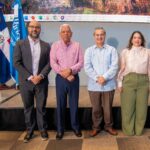 Felipe Díaz, Francisco Cáceres, Carlos Carrera y Alexandra Santelises