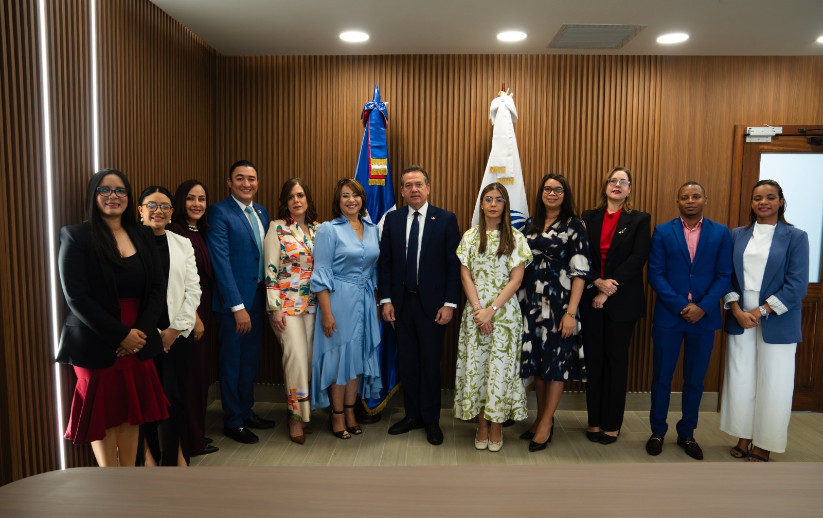 MIVHED y sector financiero facilitarán el acceso a vivienda a familias sin historial crediticio