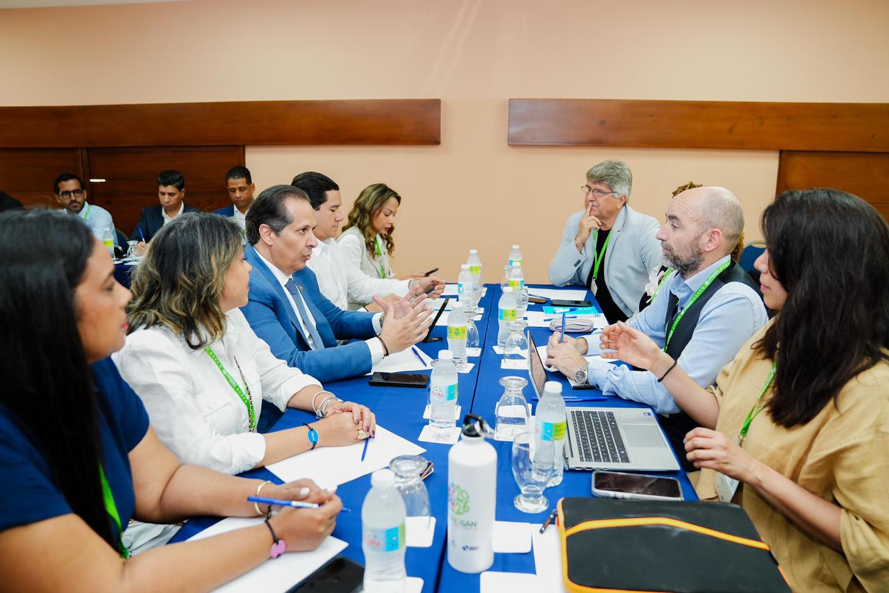 MSP fortalece cooperación internacional en agua, saneamiento y salud durante LatinoSan 2026