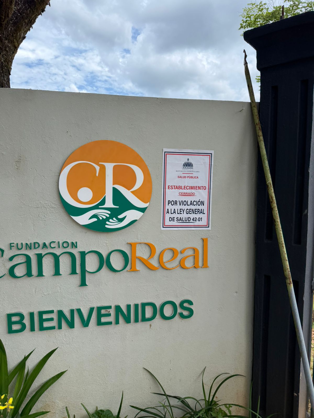 Ministerio de Salud dispone cierre de centro que operaba sin habilitación sanitaria en Monseñor Nouel