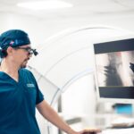 Se realiza en RD primera cirugía columna con avanzada plataforma tridimensional
