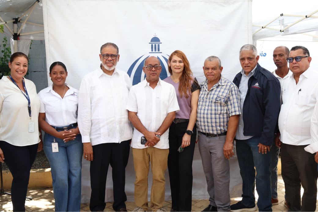 Desarrollo de la Comunidad y otras instituciones, realizan jornada asistencial en San Juan