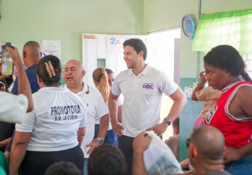 Raymond Rodríguez y Fundación GBC llevan esperanza a Las Cuevas de Cevicos y transforman la vida de más de 400 familias