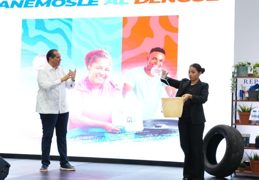 Salud Pública refuerza la campaña "Ganémosle al Dengue"