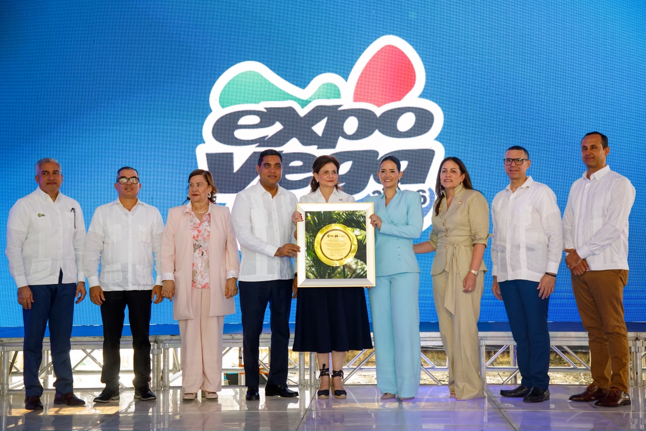 Vicepresidenta Raquel Peña destaca apuesta del presidente Abinader por el desarrollo de las provincias como base del crecimiento nacional