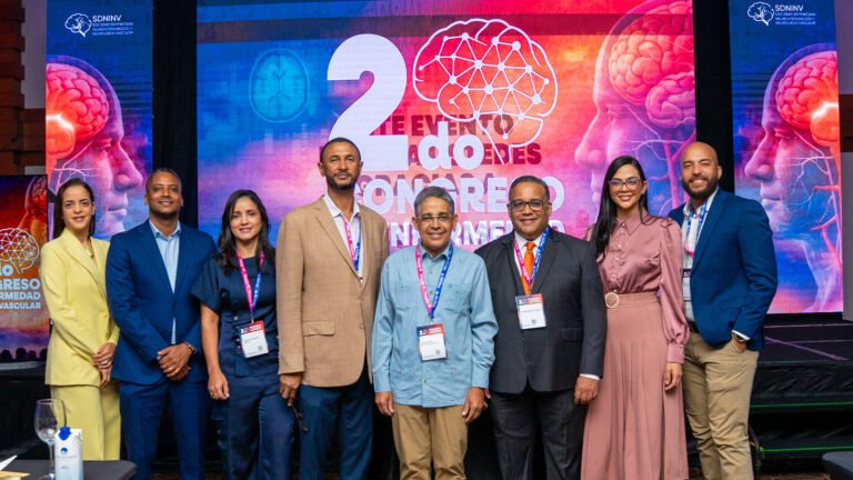 Presentan en congreso científico los avances del plan piloto de trombolisis para la red pública de salud