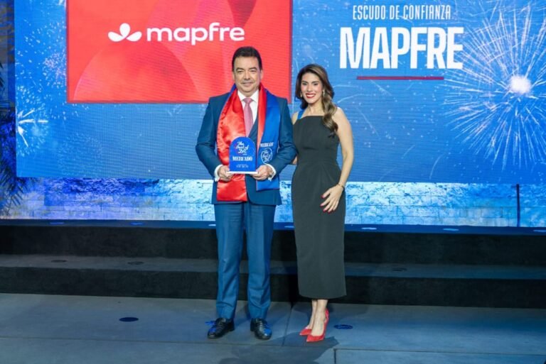 Mapfre es distinguida con el “Escudo de Confianza” por su trayectoria en el sector de servicios