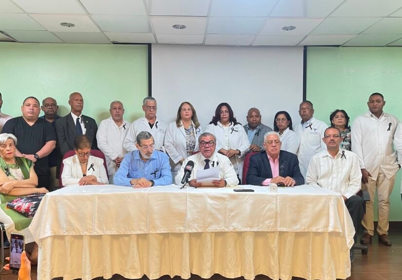 Movimientos Médicos denuncian crisis del sector salud y llaman a rechazar complicidad entre autoridades del CMD y el Gobierno