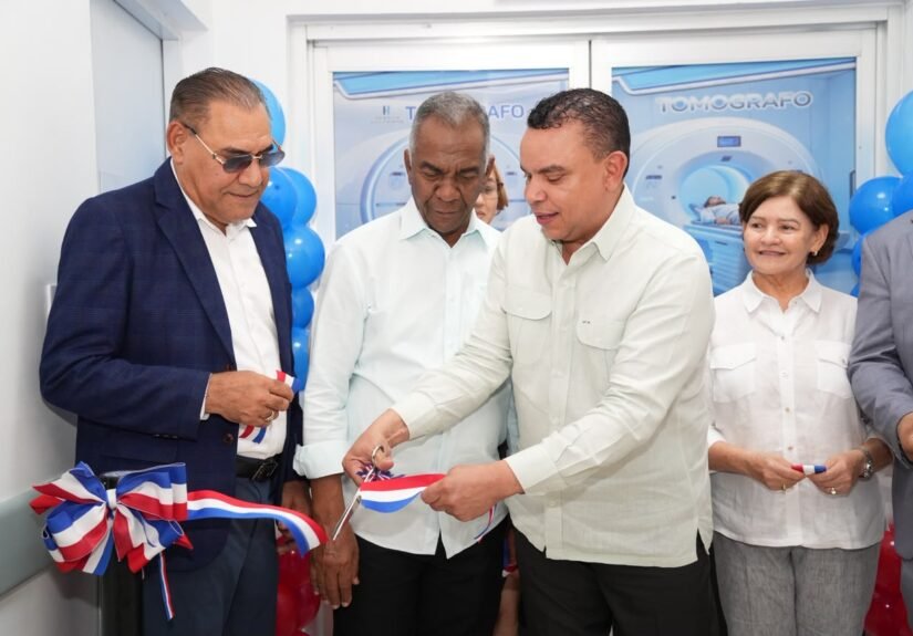 SNS entrega tomógrafo de última generación al Hospital Provincial Nuestra Señora de Regla en Baní