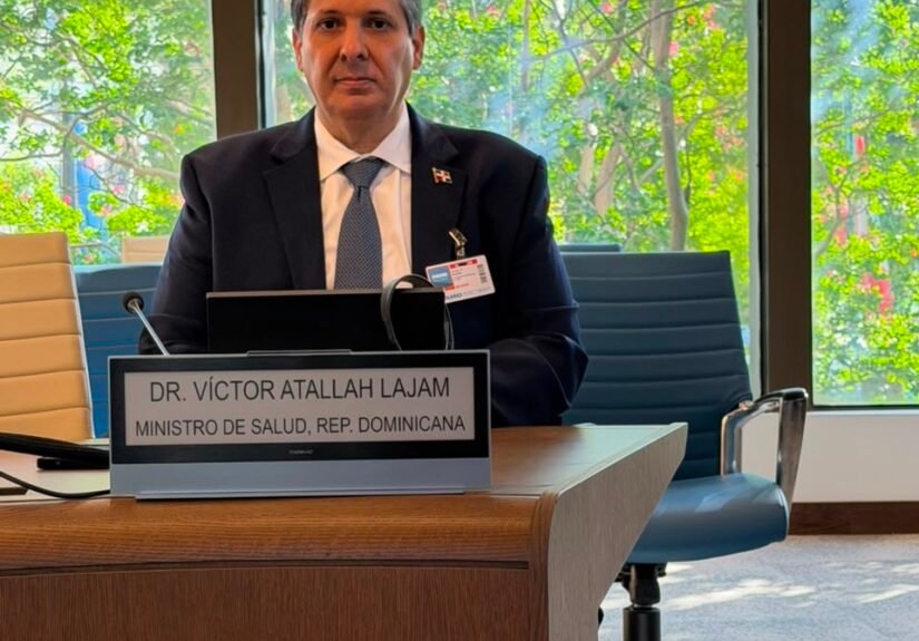 Victor Atallah presenta en Washington avances que posicionan a RD como referente regional en salud