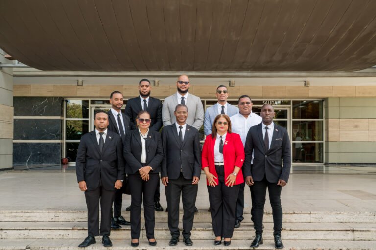 Alguaciles celebran su 41 aniversario y Día Nacional del Ministerial