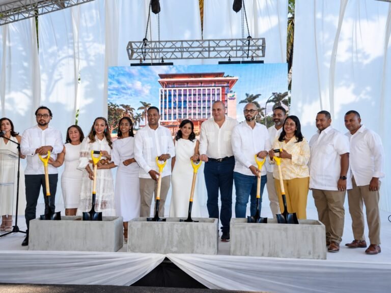 Con inversión RD$2,000 MM construirán en Nagua moderna clínica para fortalecer la atención médica en región Nordeste