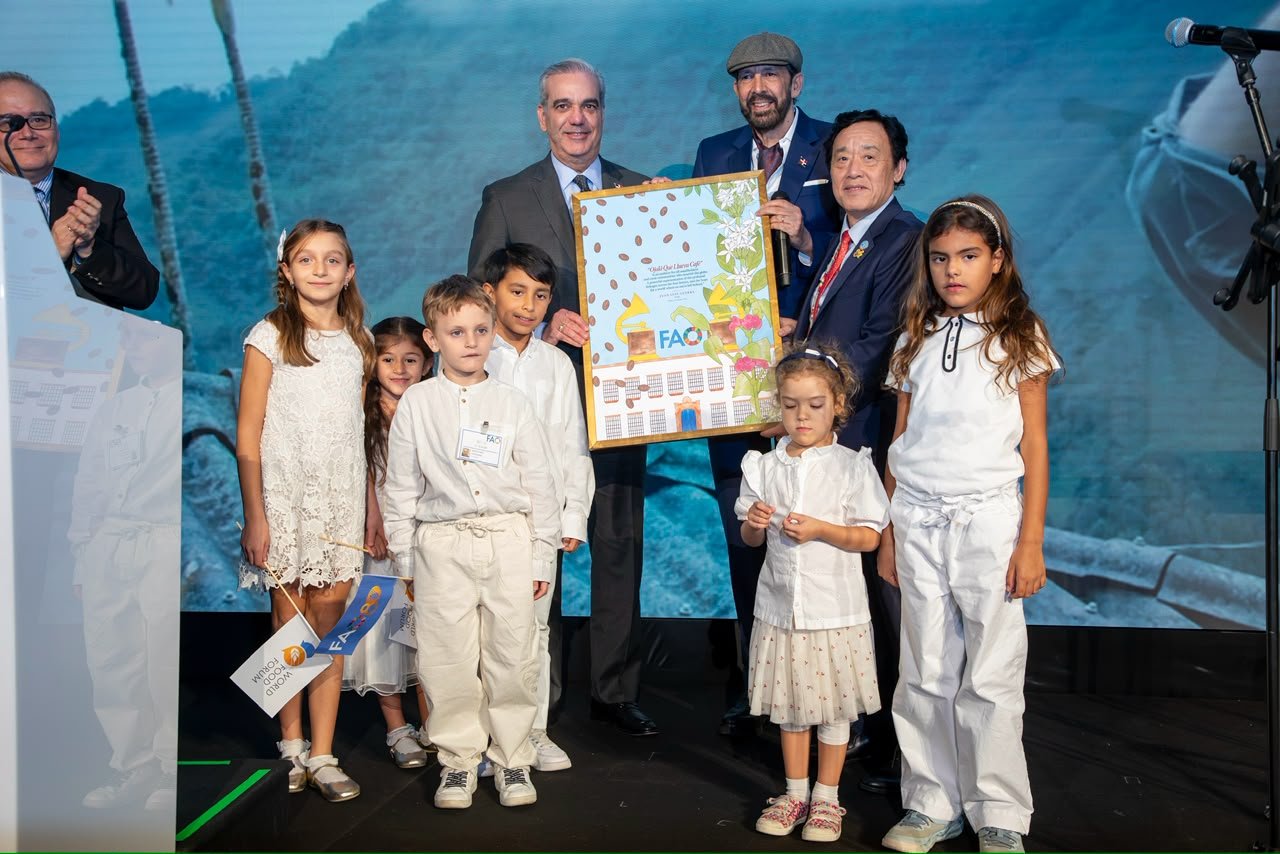 En cierre de Foro Mundial de la Alimentación, director general de la FAO, Qu Dongyu reconoce al presidente Abinader por sacar a la República Dominicana del Mapa del Hambre