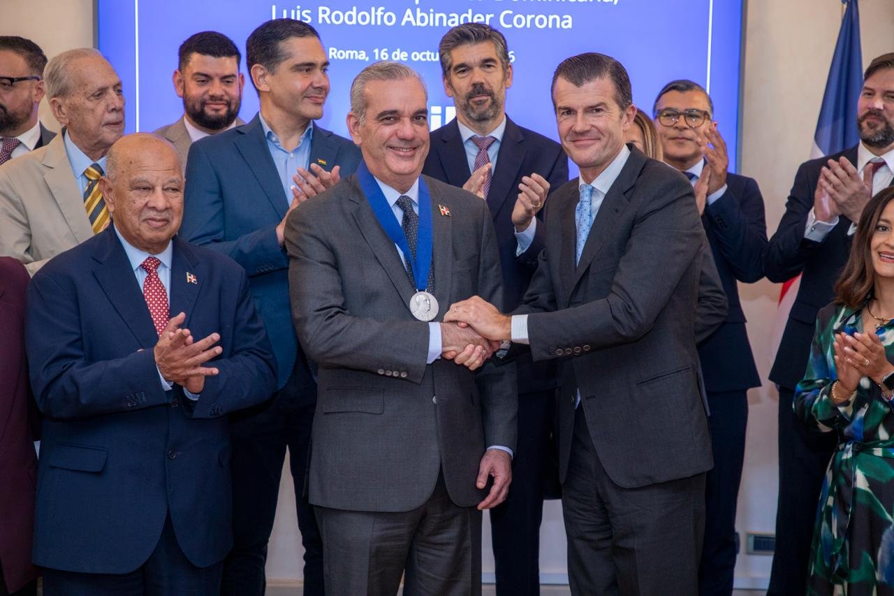 Secretario general del IILA, Giorgio Silli, destaca el papel del presidente Abinader en el fortalecimiento de la cooperación entre Italia y República Dominicana